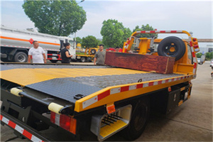 阳高附近拖车电话号码服务